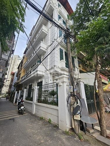 Bán nhà Hoàng Quốc Việt đường vào to như phố, DT 85m2, 5t, mt 5.9m. 