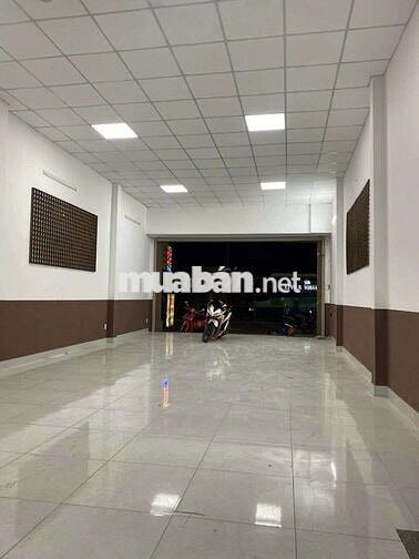 Nhà mặt tiền Nguyễn Oanh 6x20 Suốt.