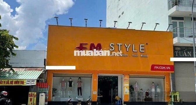 CHO THUÊ MBKD MẶT TIỀN ĐƯỜNG THOẠI NGỌC HẦU 16,5X20M TRỐNG SUỐT