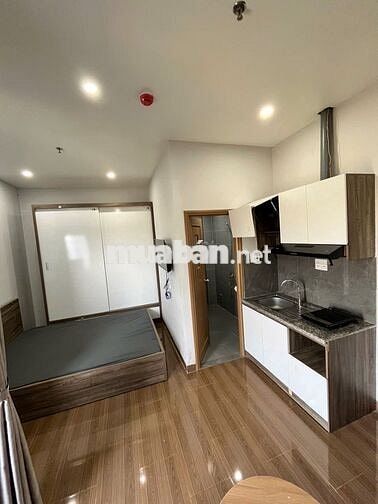 Căn hộ full nội thất, ban công, giặt riêng cho thuê chỉ 3,6 triệu