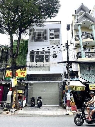 Nhà mặt tiền cư xá Bắc Hải 4 tầng giá 25 triệu/tháng