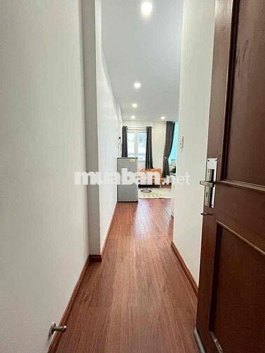 🏠 Phòng full nội thất Q7 – 5tr8, cọc chỉ 1.5tr – ở ghép 2 bạn siu rộng