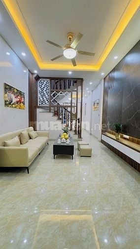 Chuyển Công Tác Chủ Cần Bán Gấp Nhà Royal City