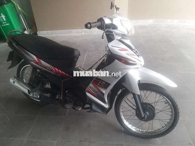 Xe số Yamaha Taurut 110 Bạc Đen mới 85%