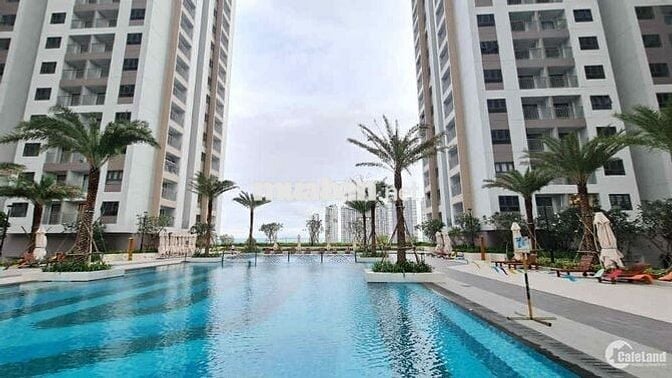 Thuê phòng master tại Q7 Saigon Riverside Complex 67m2 2 phòng ngủ