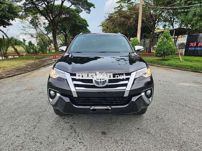 2017 2.7V 4x2 AT - 122000 km