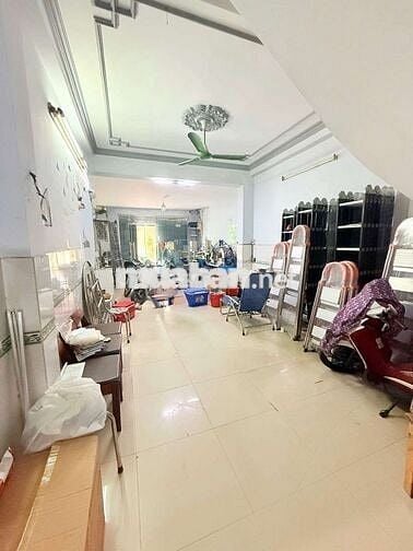 CHỈ 4,9 TỶ, 68m2, 3 TẦNG ,VỊ TRÍ KDBB BBH A  NGÀY ĐÊM