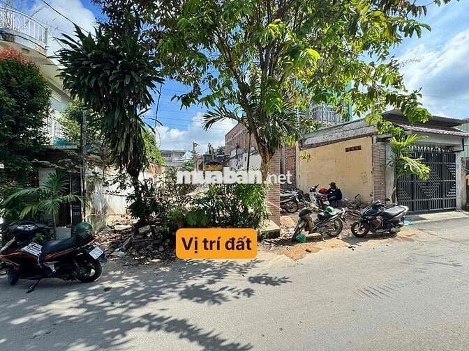 cần bán đất ngay đại học mở long bình tân