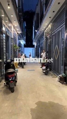 cần bán nhà 1 trệt 1 lầu phương an bình