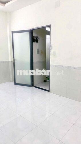 NHÀ NGUYÊN CĂN TÂN BÌNH 5 PHÒNG - HẺM XE TẢI