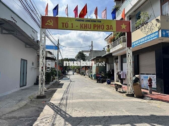 cẩn bán lô đất 2 mặt tiền trước sau nay cầu 201