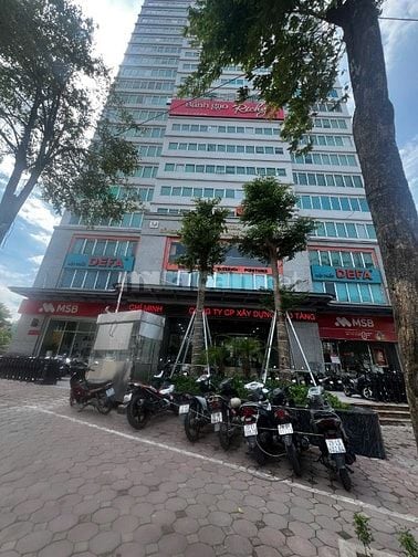 Cho thuê khối đế chung cư làm văn phòng và kinh doanh mặt phố Văn Cao