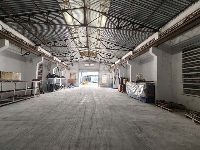 Cho thuê kho 430m2 đường Xa Lộ Hà Nội, Phường Trường Thọ, Thủ Đức
