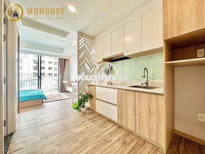 📌 CĂN HỘ CAO CẤP 40M2 BAN CÔNG NGAY TÂN SƠN - E.MART PHAN HUY ÍCH