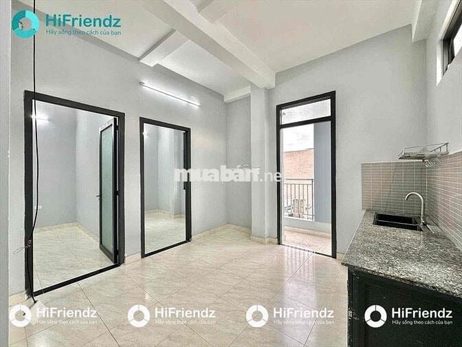 CĂN HỘ 2PN BANCOL THANG MÁY ETOWN CỘNG HOÀ LÊ TRỌNG TẤN ĐH CÔNG THƯƠNG