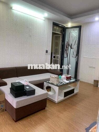 Bán CCMN Mặt Phố Khương Đình - 60m2- Lô Góc 2 Ngủ- Giá 2.5 Tỷ