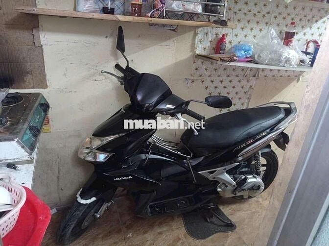 Thanh lý xe Honda Air Blade 110cc. Nguyên bản.
