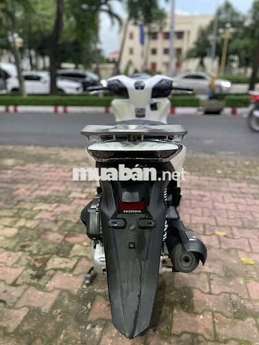 Honda SH 125 2024 Trắng 7000 km