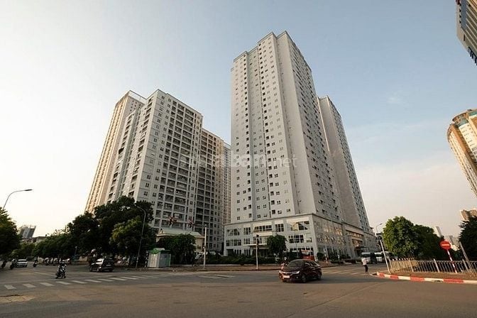 Cần bán căn hộ 30T1,2 Nam Trung Yên