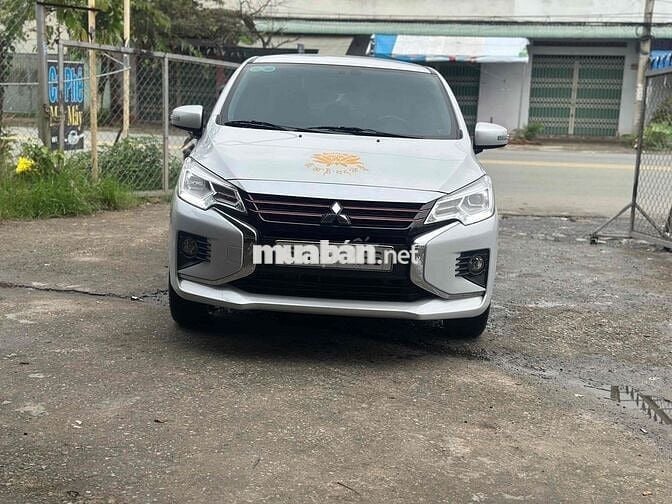 MITSUBISHI ATTRAGE 2024 CVT - 8000Km