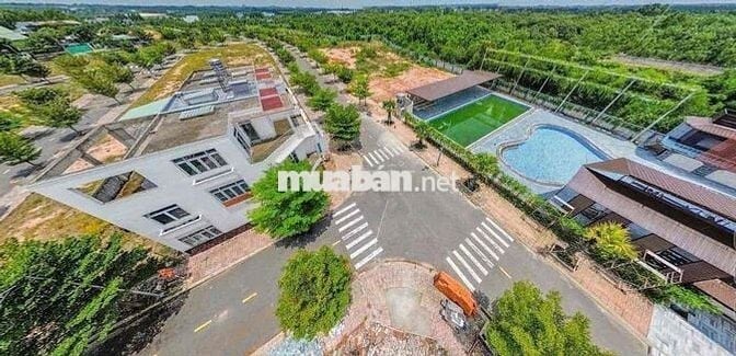 Chính chủ ngộp NH bán gấp lô đất sau Đh. Việt Đức