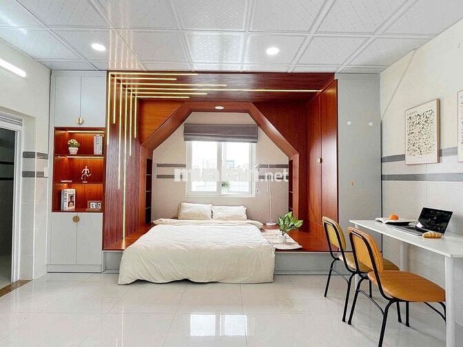🏡 căn hộ studio rộng 30m2_lầu 4 ban công_Thang máy_Ngay ĐH Văn Lang