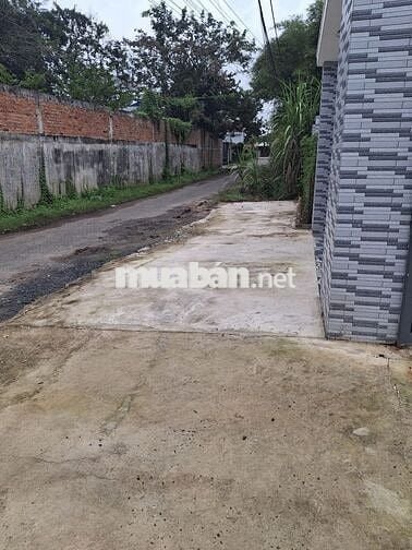 Mặt bằng kinh doanh quán ăn - quán cafe 900m2,   Gần Ngã 4 Thanh Điền