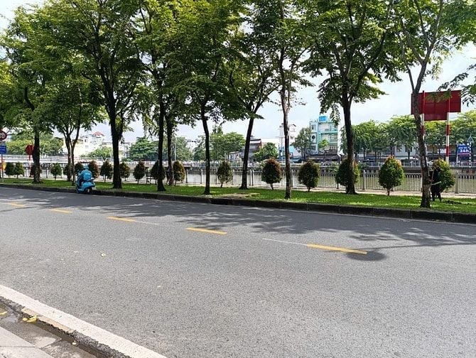 Vị trí đẹp! Sát mặt tiền Hoàng Sa, P.VTS, Q3. 4 tầng, 4.2x15m, nở hậu