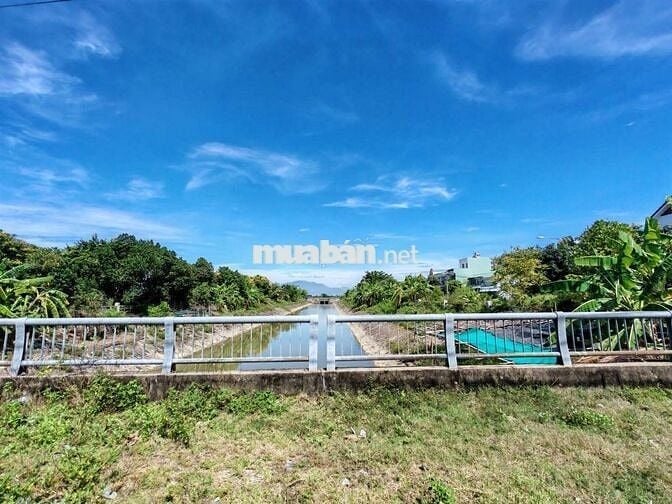 💥 LÔ ĐẤT VIEW BỜ KÊNH HÒA QUÝ – ĐƯỜNG 7M5 LÊ QUÁT – CHỈ 4.7 TỶ 💥