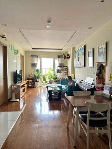 Carillon 1, Hoang Hoa Thám, P13, TB, 55m2, NT, 1PN, 10tr5/th.