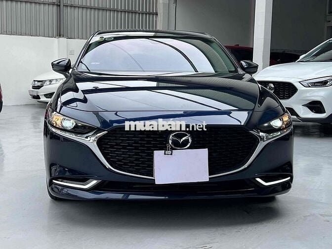 Mazda 3 đời 2022 bản Luxury - odo mới 26.000km
