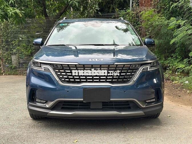 chính chủ bán carnival 2.2D sig 7 chỗ odo 20.000km