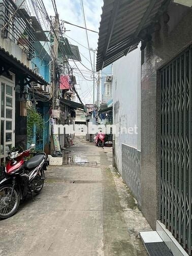 BÁN NHÀ 42m2, CHỈ 4tỷ, GẦN GIGAMALL, NGAY QL13 PHẠM VĂN ĐỒNG