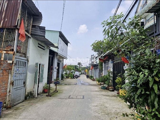 Bán dãy nhà trọ gần Trịnh Thị Miếng,rộng 4m, đường rộng 5m