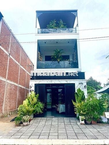 nhà mới hiện đại 2 lầu tại khu dân cư ngân thuận đã hoàn công