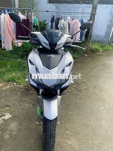 Winner v4 150 ABS đk 2025 mới chát 9 chủ ký cc bán