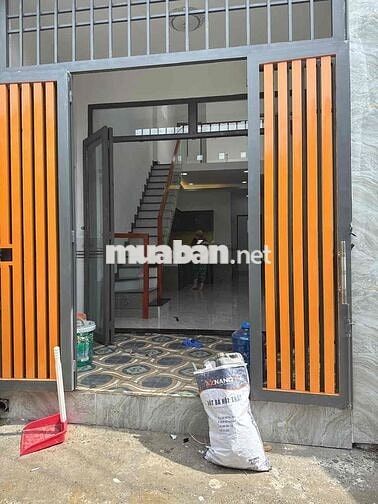 Nhà Trương Thị Hoa, làm được SHR. 3PN2WC. Chính chủ