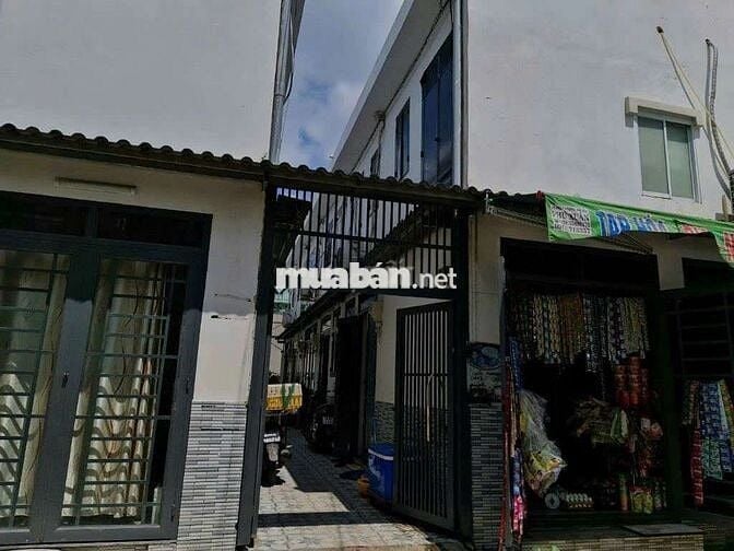 Dãy trọ 12x20 nở hậu 2MT - HXH ngay ngã tư Ga Gò Vấp