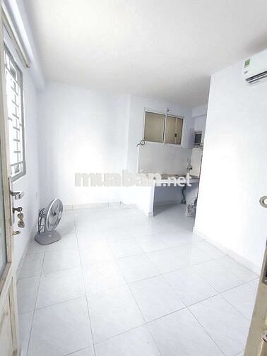 phòng cửa sổ trời hẻm 107 Quang Trung, p.10, Gò Vấp