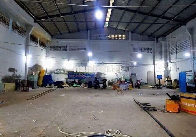 CHO  THUÊ  KHO  XƯỞNG ( 370m2) LÊ TRỌNG TẤN. QUẬN  TÂN  PHÚ