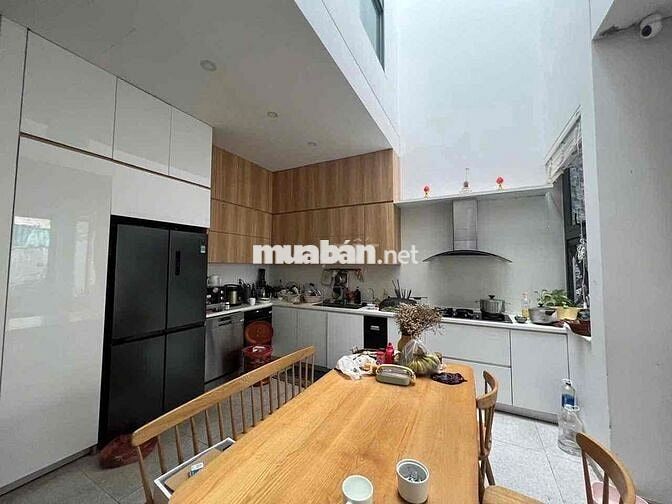 DG 5,5M NHÀ 3 TẦNG  122m MẶT TIỀN TT HẢI CHÂU TP. ĐÀ NẴNG - DT 122