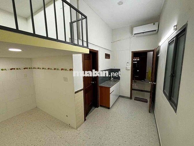 PHÒNG TRỌ CHO THUÊ SIÊU RỘNG NGAY QUANG TRUNG CHỈ 3TR5