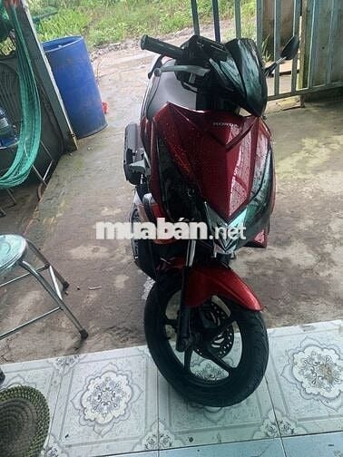 Air Blade up thái Cần bán