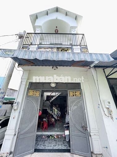 BÁN NHÀ 2 TẦNG HẺM XE HƠI THÔNG NHỈNH 4 ĐỒNG