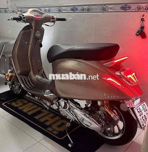 VESPA SPRINT MÀU TFT MỚI 98% - Xe nhà trưng bày
