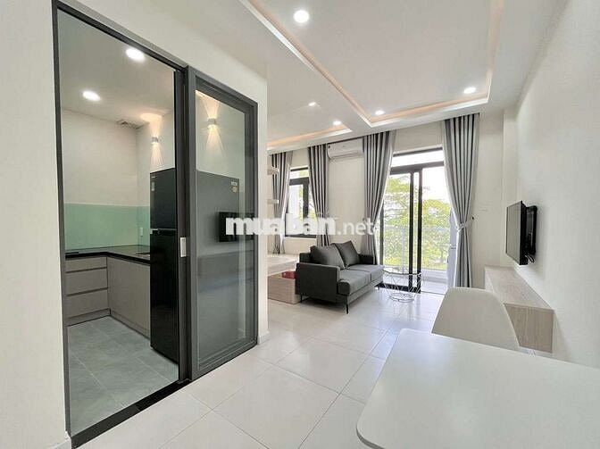 CĂN HỘ STUDIO TÁCH BẾP BAN CÔNG VIEW CÂY XANH NGAY TRUNG TÂM TÂN BÌNH