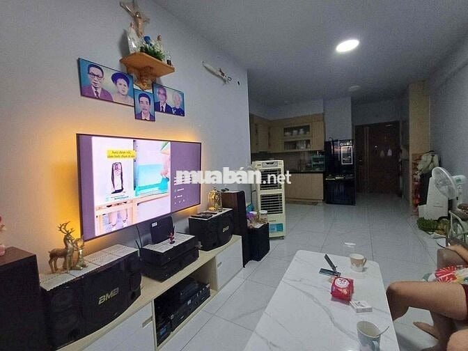 Bán căn hộ 2pn2wc 65m2 có nội thất view đẹp sổ hồng riêng giá tốt