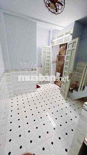 Bán nhà SHR nhỏ xinh Đoàn Văn Bơ – trệt lầu – giá 1.4 tỷ