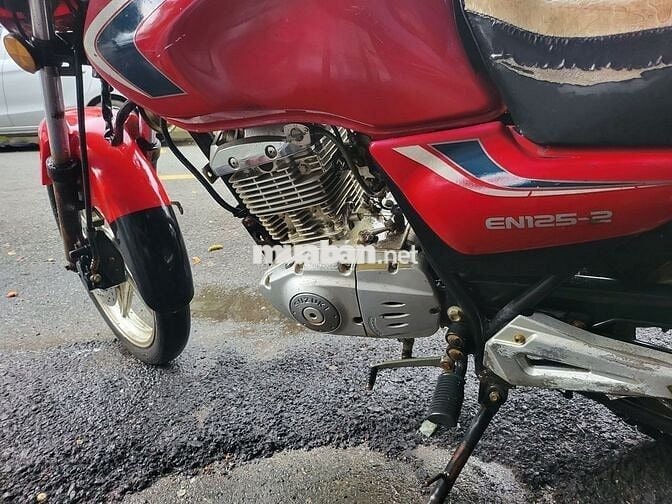 Suzuki en 125cc giá  sạc 5t