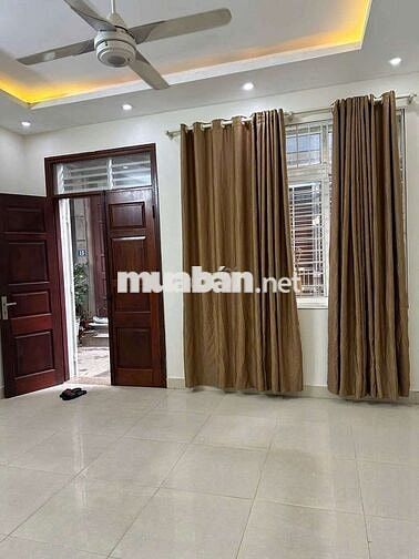 Gia Quất - Nguyên Căn  - 3 ngủ - 8tr